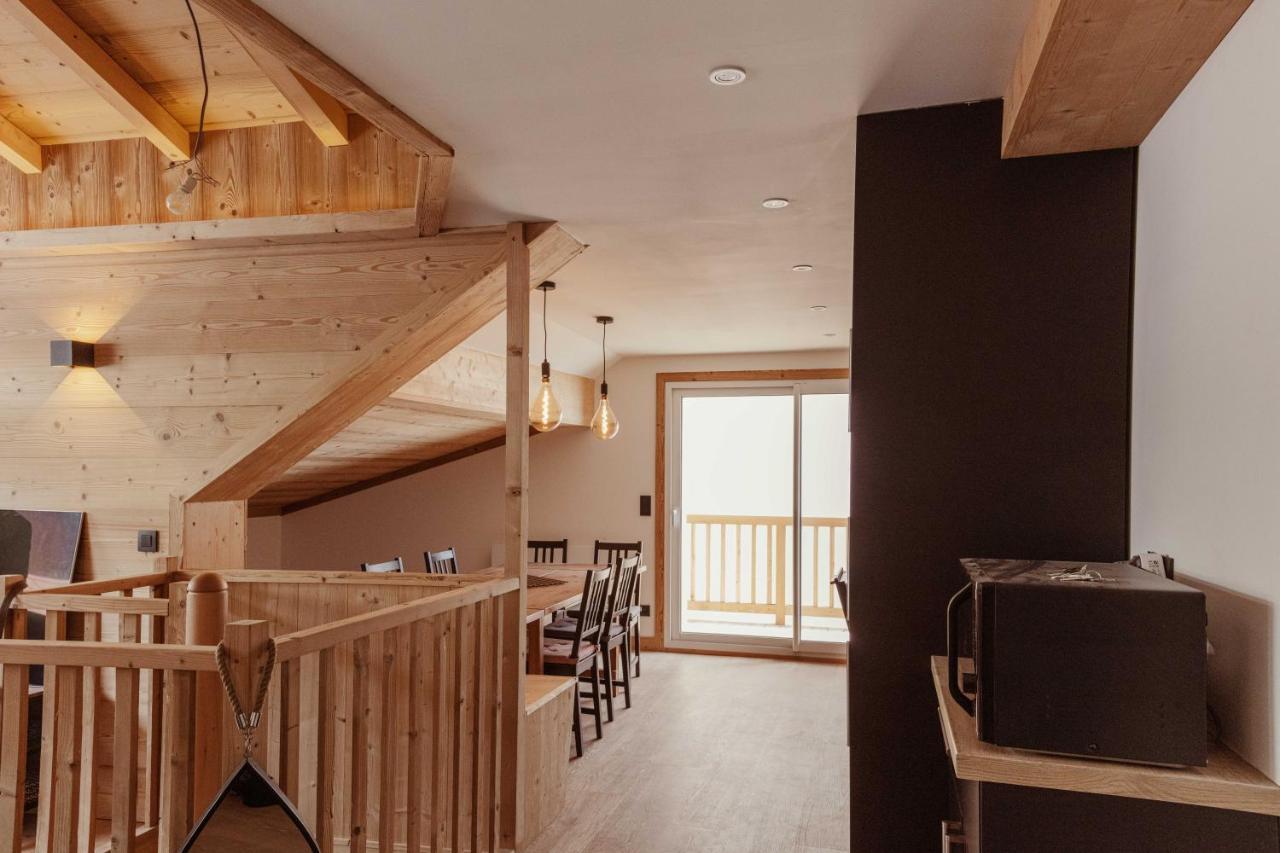 Le Chenaillet, Duplex Au Pied Des Pistes Et Spa 몽제네브르 외부 사진
