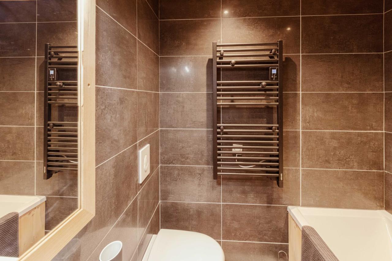 Le Chenaillet, Duplex Au Pied Des Pistes Et Spa 몽제네브르 외부 사진